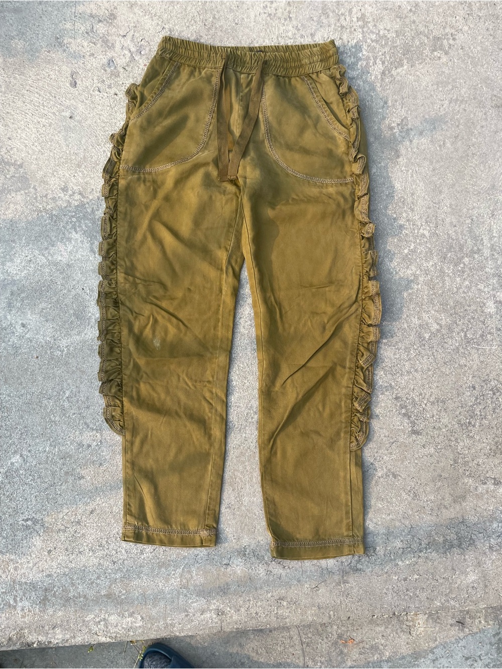 Very unique comfy khaki ruffle pant